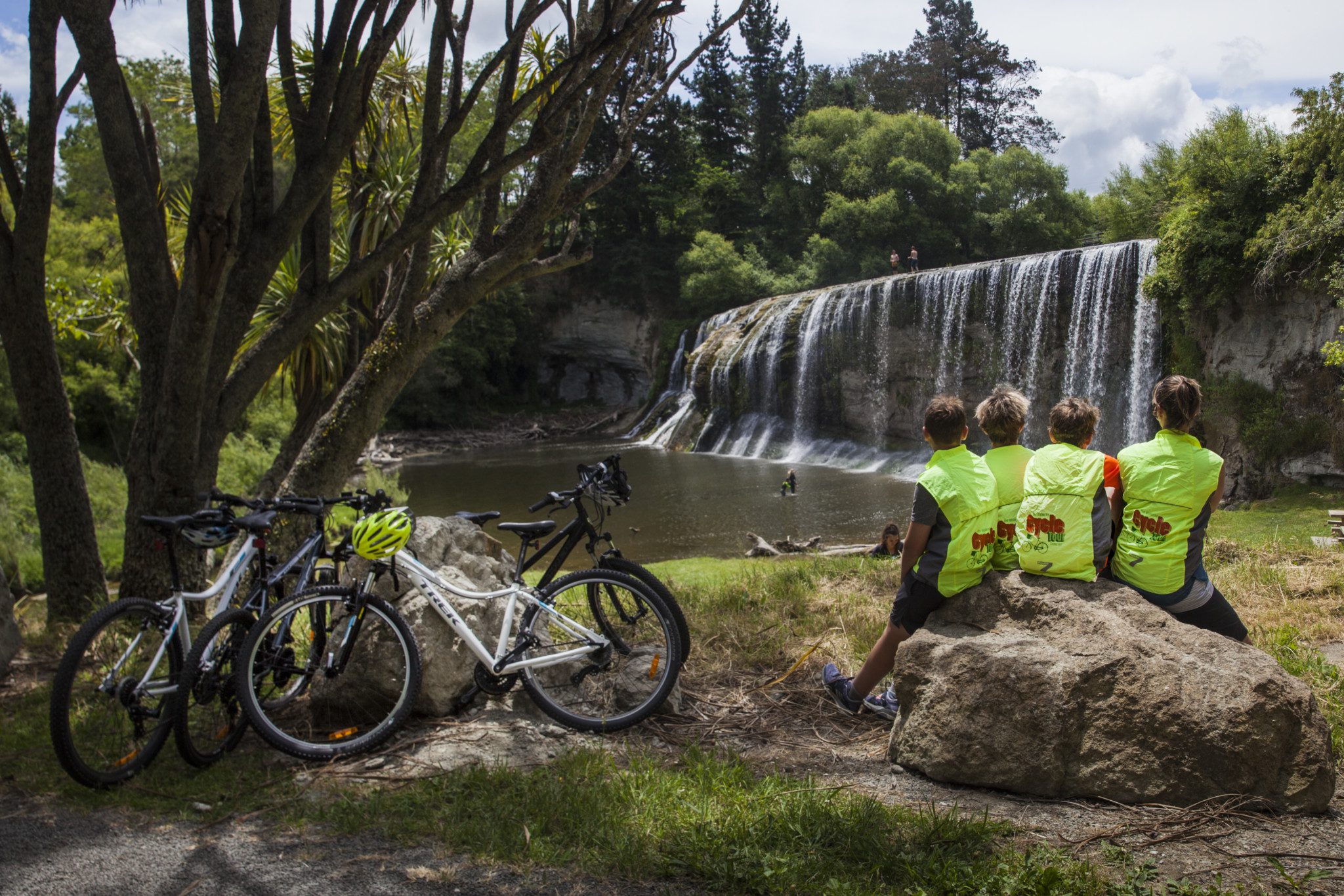 Cycle Gisborne Rere Falls Group